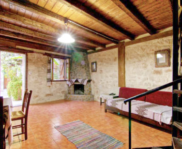 Large Maisonette in Bali Crete - Stone Village