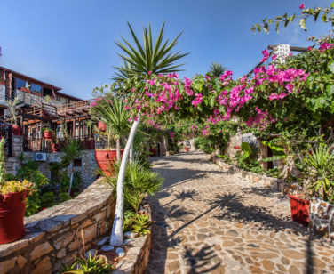 Hotel in Bali Crete - Stone Village - Gardens 1