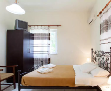 Spacious Villa in Crete Bali - Villa Klados - Bedroom 2